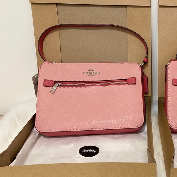 COACH CROSSBODY - Picture 4 of 9